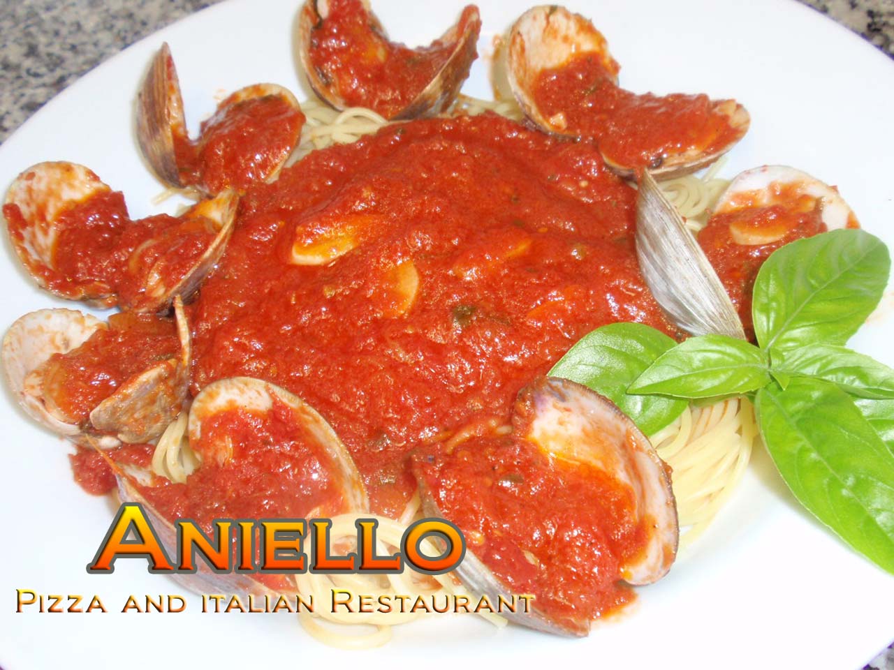 Aniello's Linguini with clams